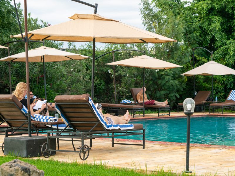 MOYONI AIRPORT LODGE Pool-2
